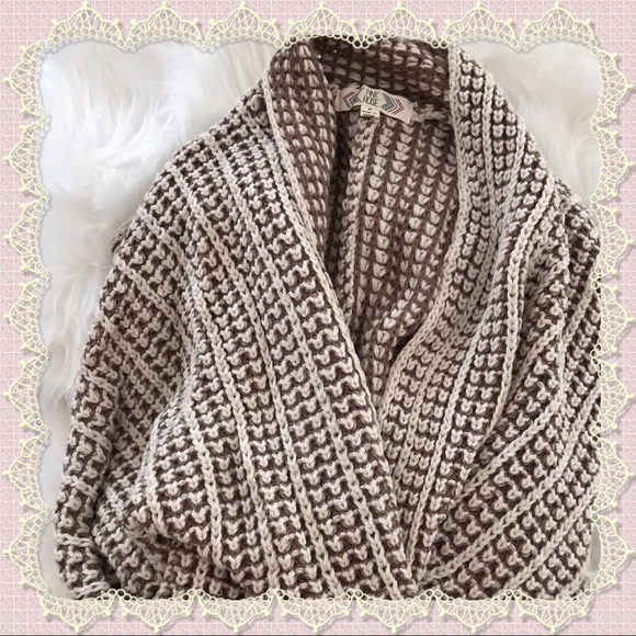 Pink Rose Sweaters - Pink Rose Sweater (M)